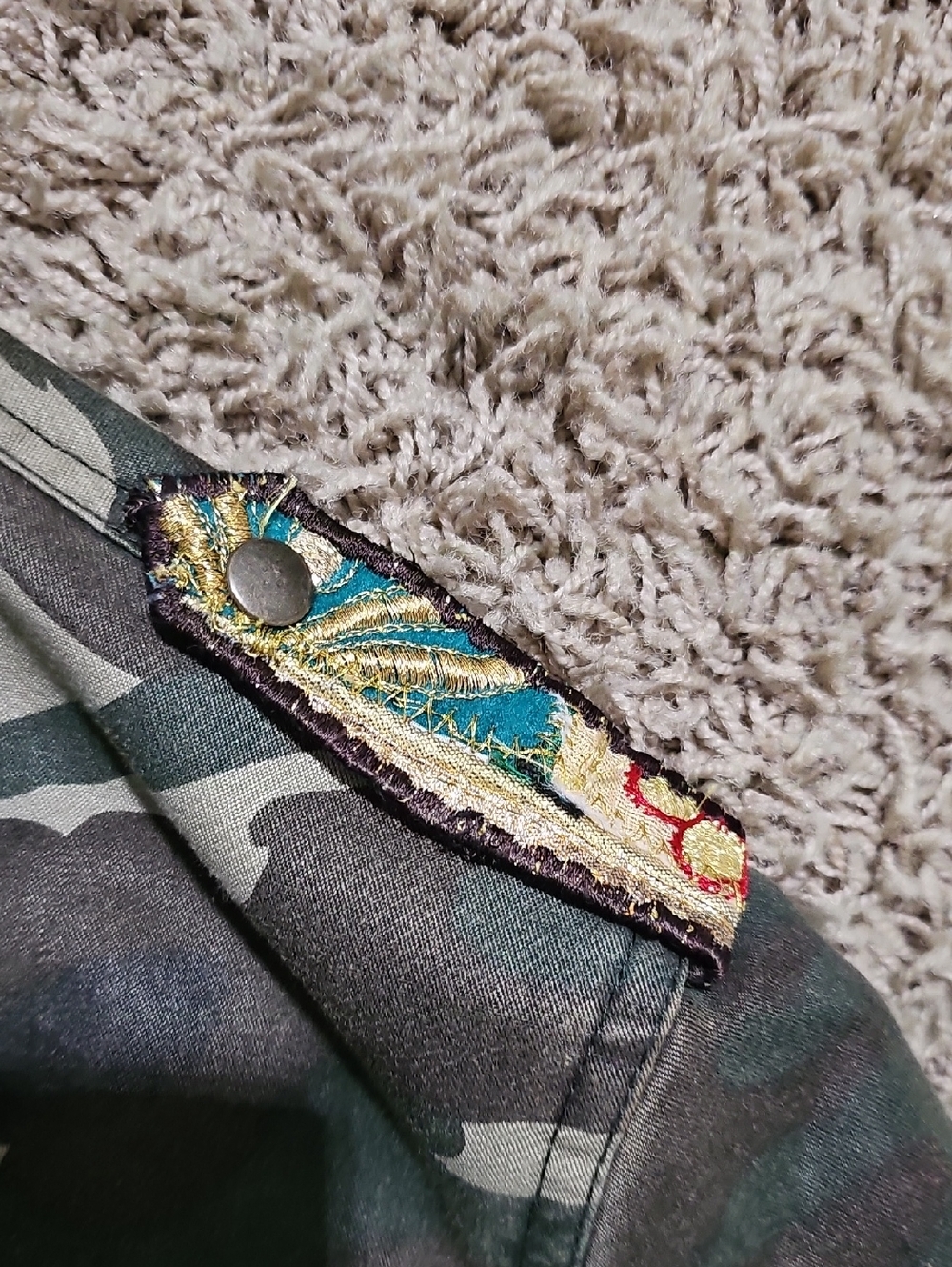 Anthropologie Beautiful Stories Jacket Embroidered Camoflage Charm Large Bomber - Picture 7 of 12